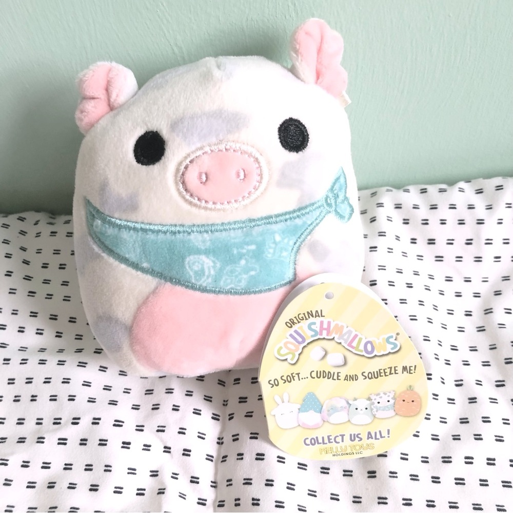 Squishmallow w/ Tag - Discontinued Easter 2021 Rosie 5” Pig With Bandana